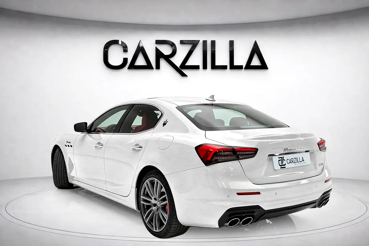 MASERATI Ghibli Modena 2022 - photo 3 - Import Émirats | International Cars