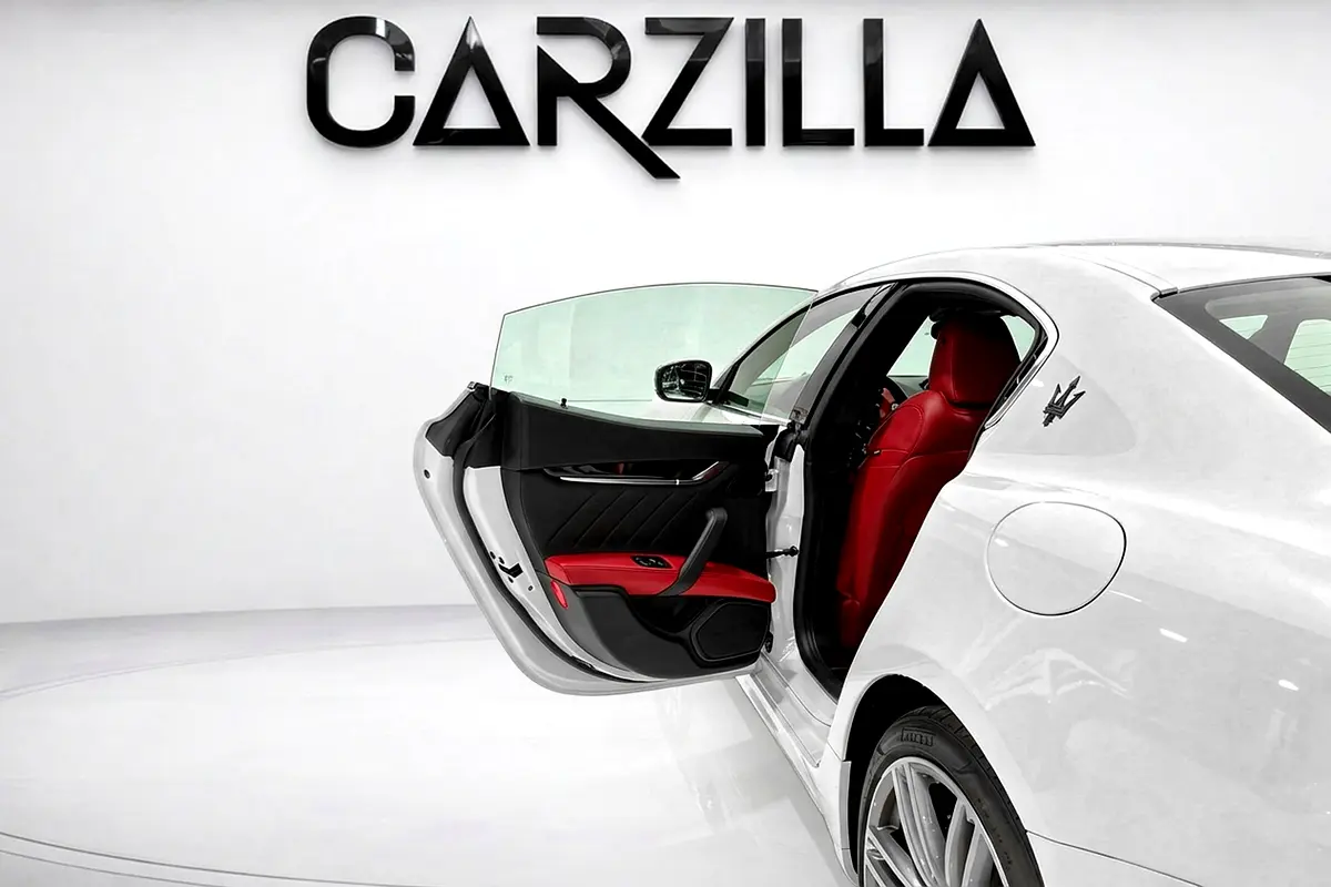 MASERATI Ghibli Modena 2022 - photo 9 - Import Émirats | International Cars