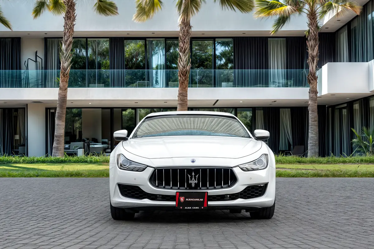 MASERATI Ghibli GT Hybrid 2021 - photo 4 - Import Émirats | International Cars