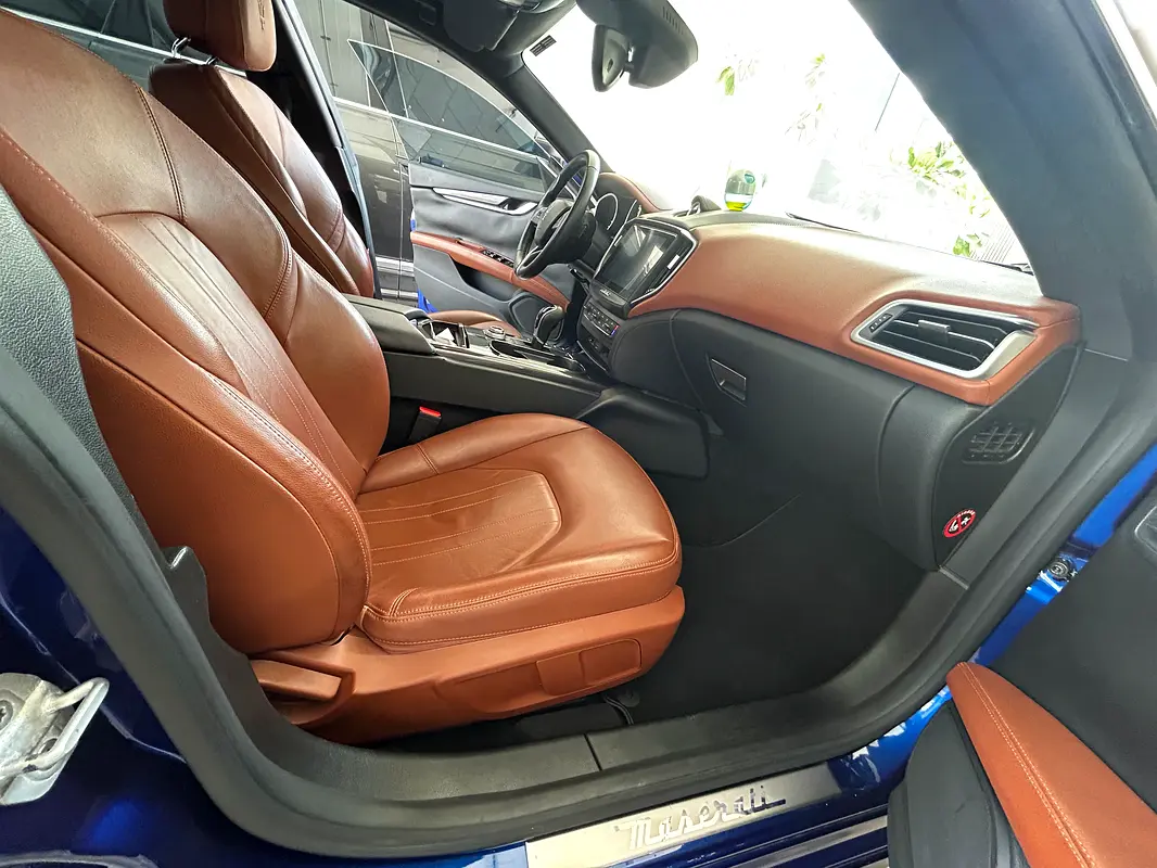 MASERATI Ghibli Base 2017 - photo 11 - Import Émirats | International Cars