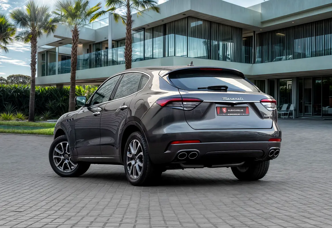 MASERATI Levante GT Hybrid 2022 - photo 3 - Import Émirats | International Cars
