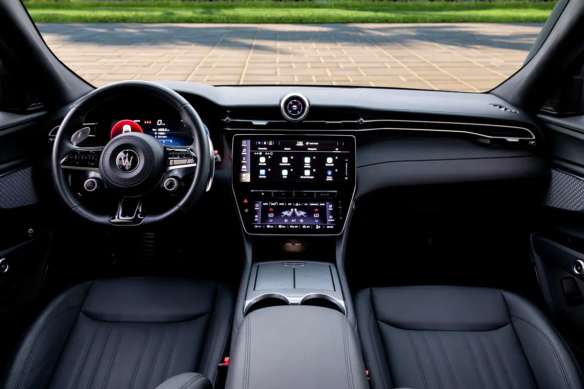 MASERATI Grecale GT 2023 - photo 8 - Import Émirats | International Cars