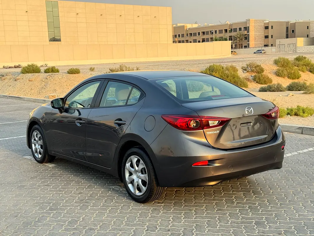 MAZDA 3 Select 2016 - photo 3 - Import Émirats | International Cars