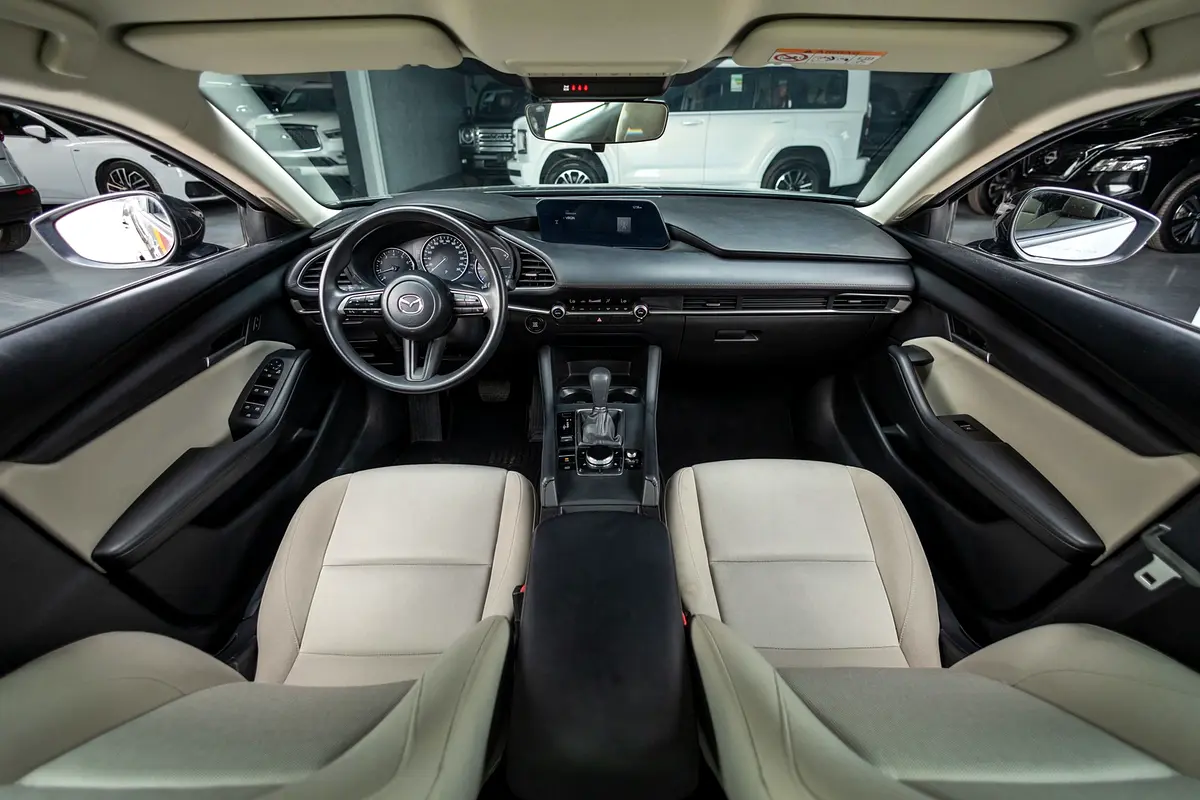 MAZDA 3 Other 2025 - photo 12 - Import Émirats | International Cars