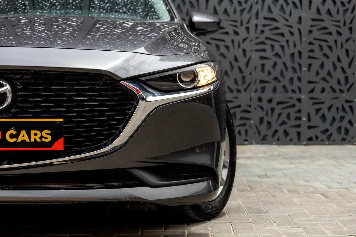 MAZDA 3 Other 2025 - photo 4 - Import Émirats | International Cars