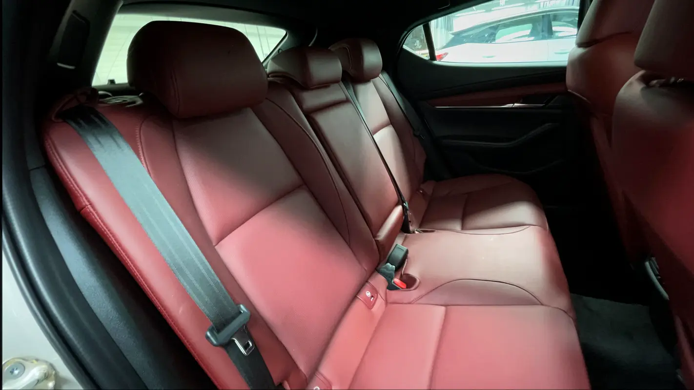 MAZDA 3 Evolve 2025 - photo 10 - Import Émirats | International Cars