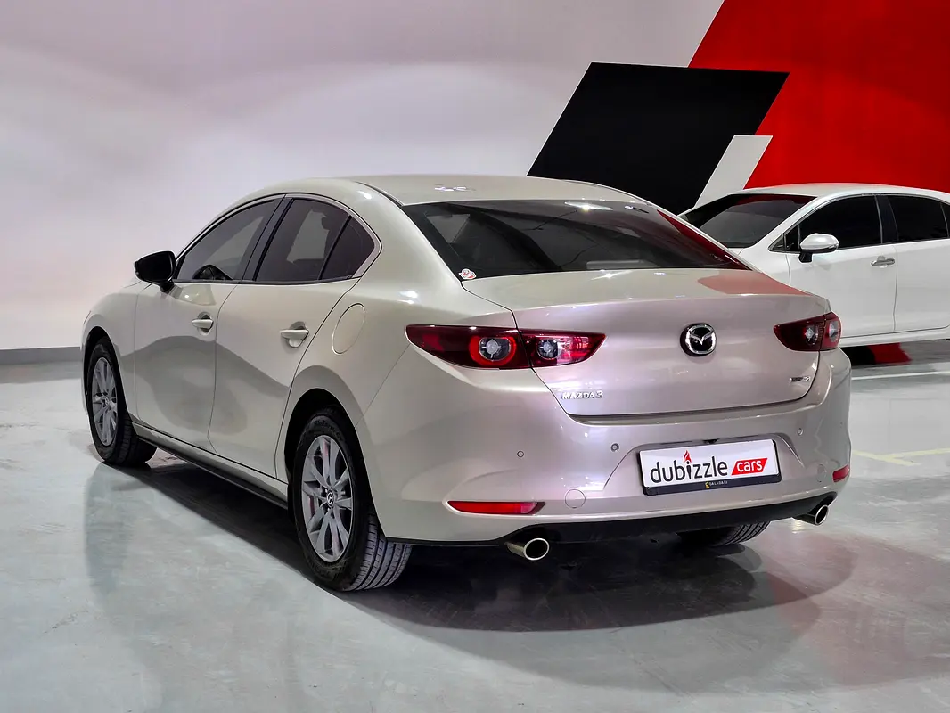 MAZDA 3 Select 2025 - photo 8 - Import Émirats | International Cars