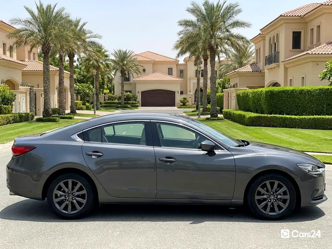 MAZDA 6 S Grade 2023 - photo 5 - Import Émirats | International Cars