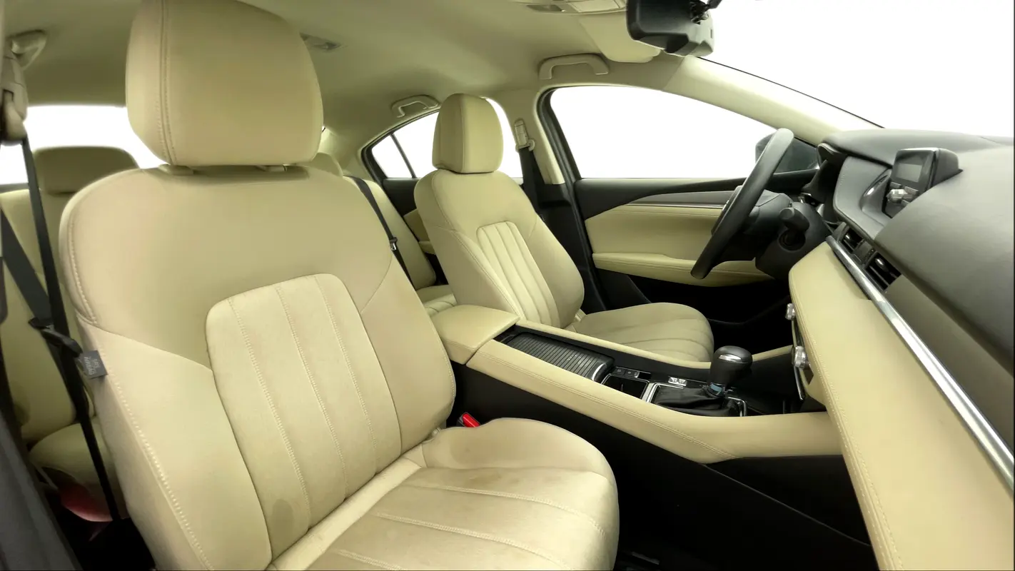 MAZDA 6 S Grade 2023 - photo 6 - Import Émirats | International Cars