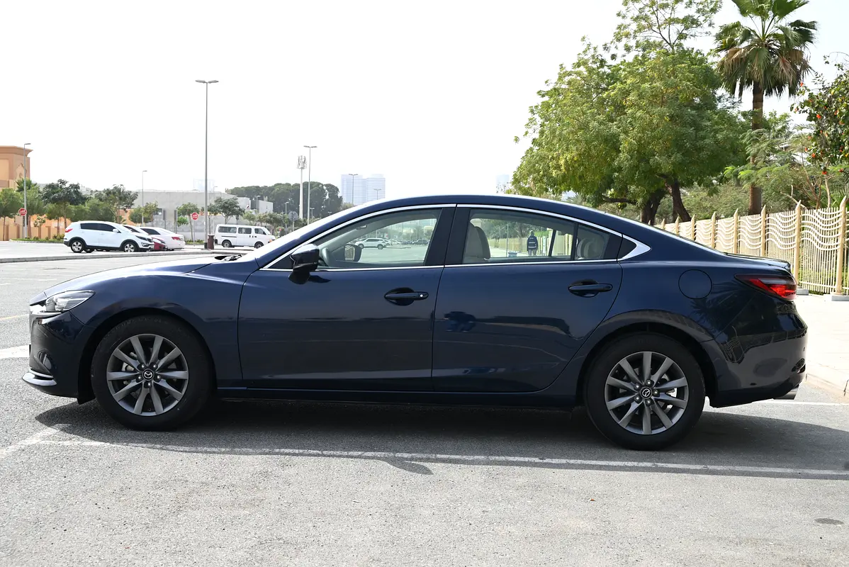 MAZDA 6 V Grade 2023 - photo 4 - Import Émirats | International Cars