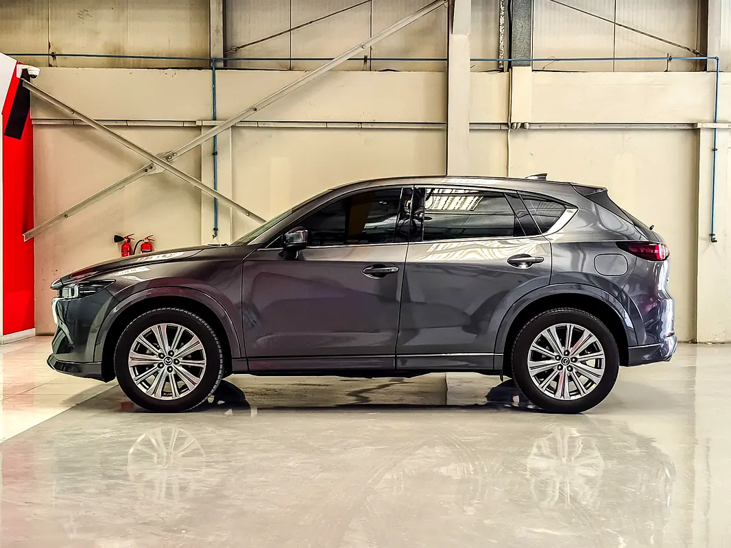 MAZDA CX-5 Signature 2023 - photo 5 - Import Émirats | International Cars