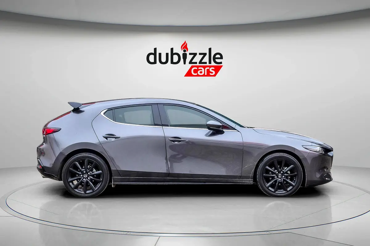 MAZDA 3 Hatchback Intense 2025 - photo 4 - Import Émirats | International Cars
