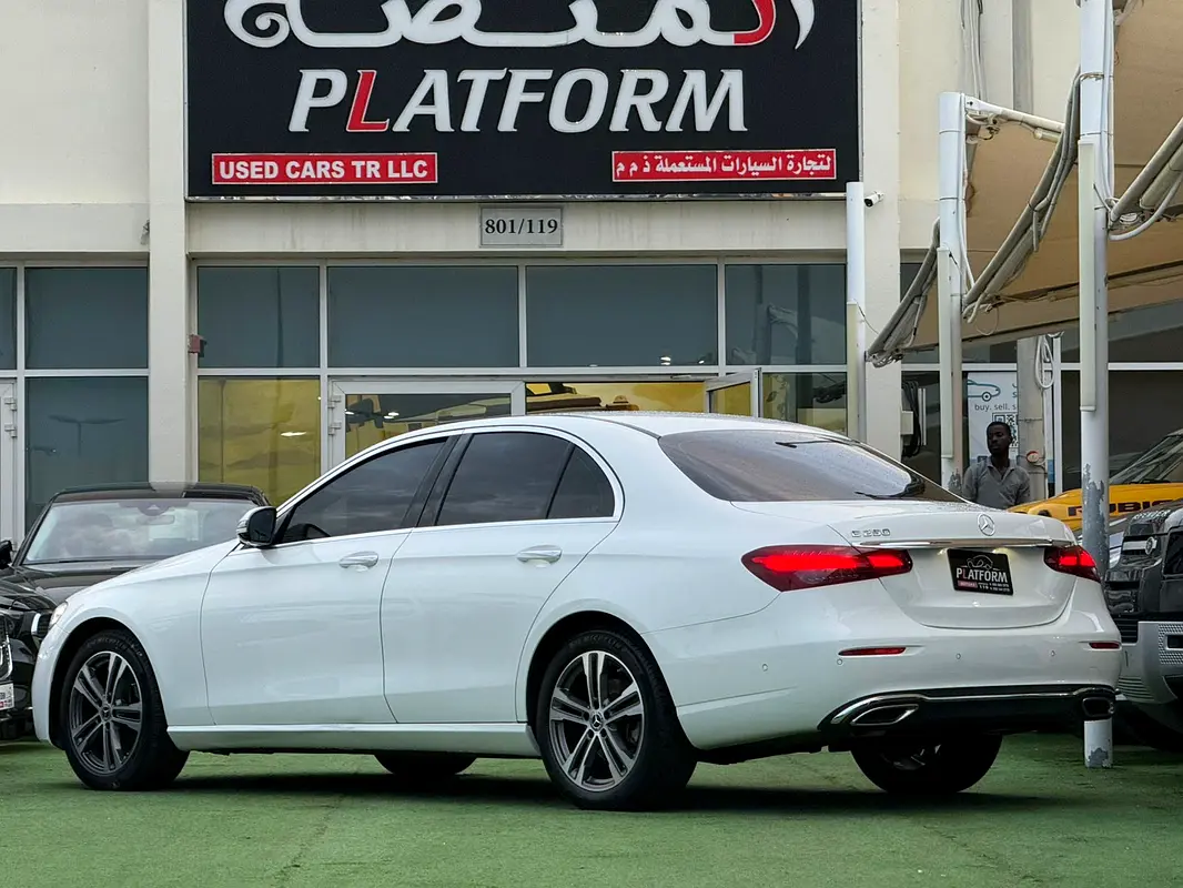 MERCEDES E-Class E 250 2023 - photo 4 - Import Émirats | International Cars