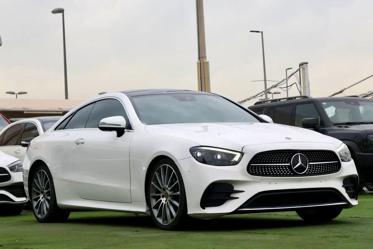 MERCEDES E-Classe E 200 2021