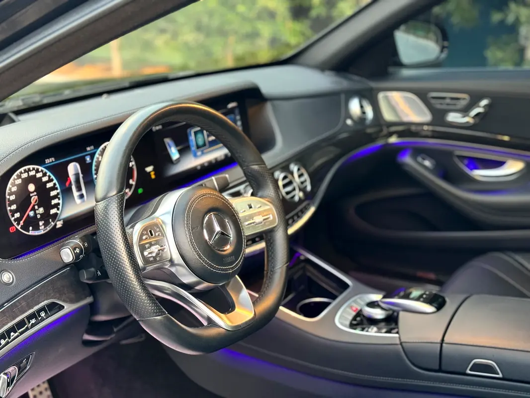 MERCEDES S-Class S 350 2018 - photo 7 - Import Émirats | International Cars