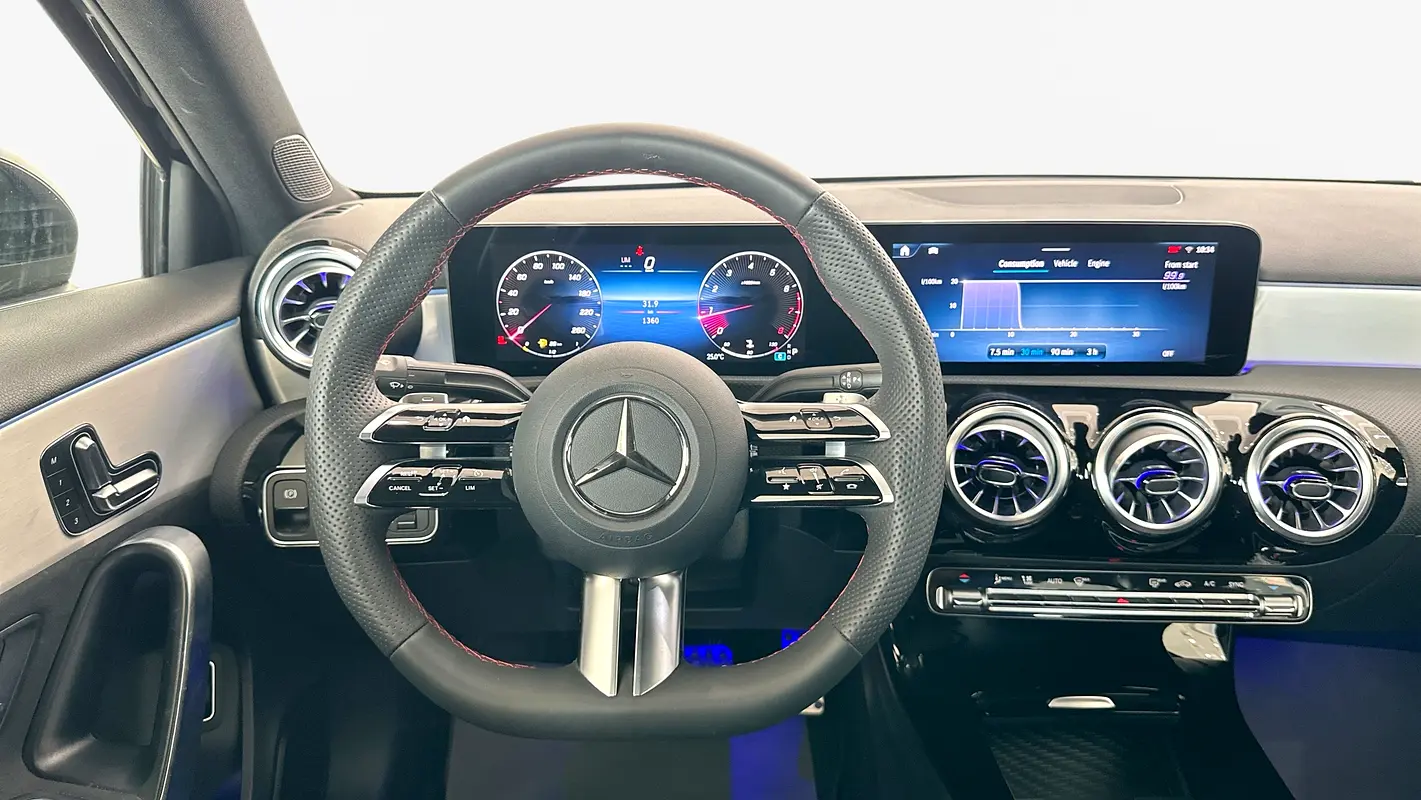 MERCEDES A-Class A 200 2025 - photo 8 - Import Émirats | International Cars