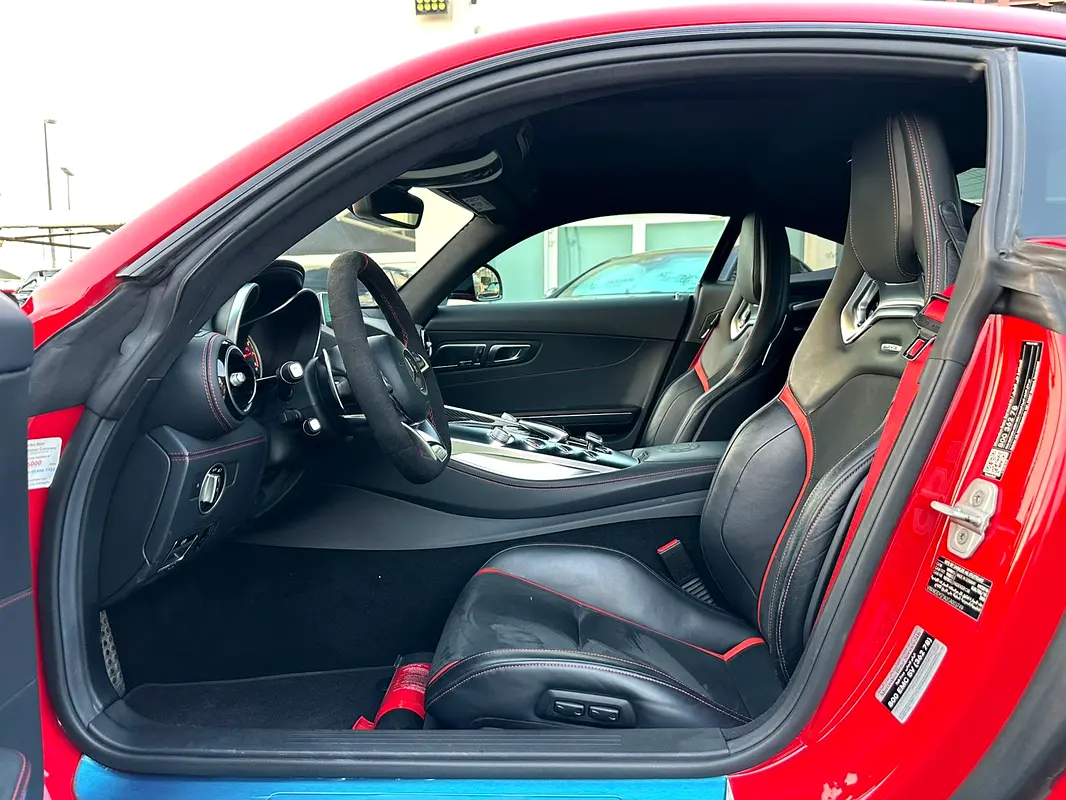 MERCEDES AMG AMG-GT S 2016 - photo 8 - Import Émirats | International Cars