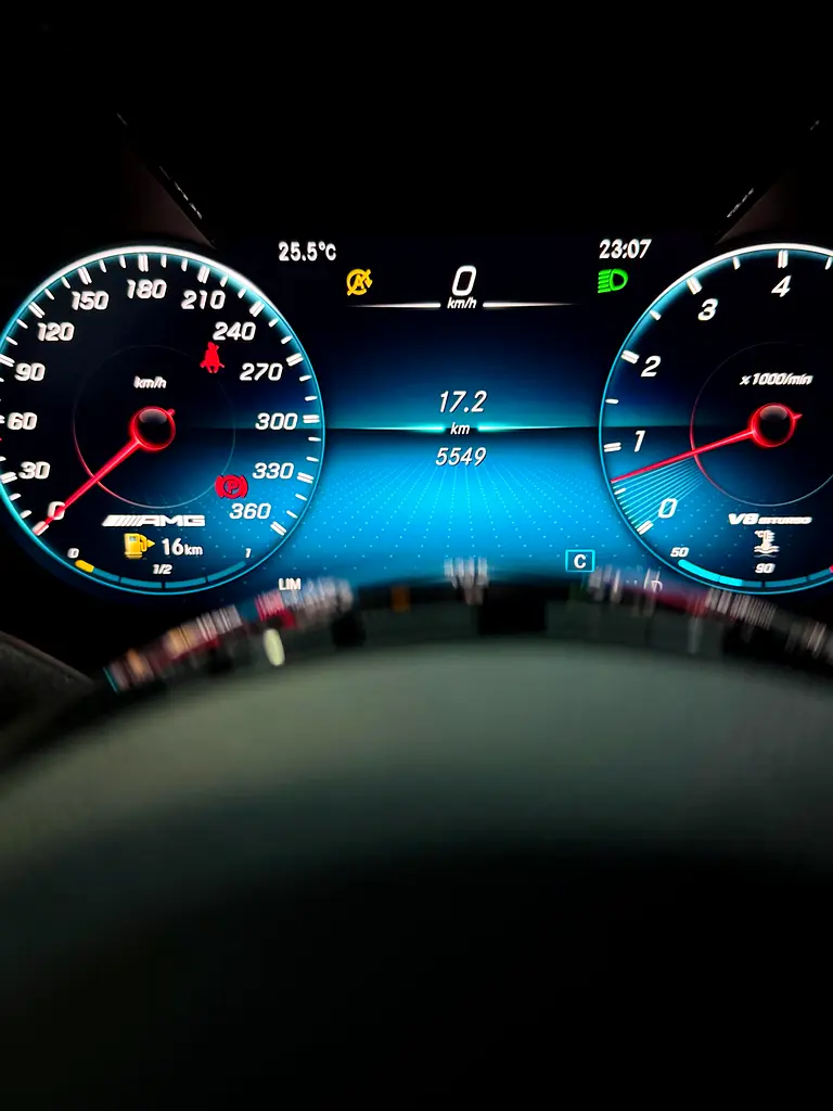 MERCEDES AMG AMG-GT R 2020 - photo 10 - Import Émirats | International Cars