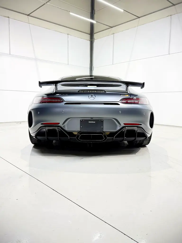 MERCEDES AMG AMG-GT R 2020 - photo 12 - Import Émirats | International Cars