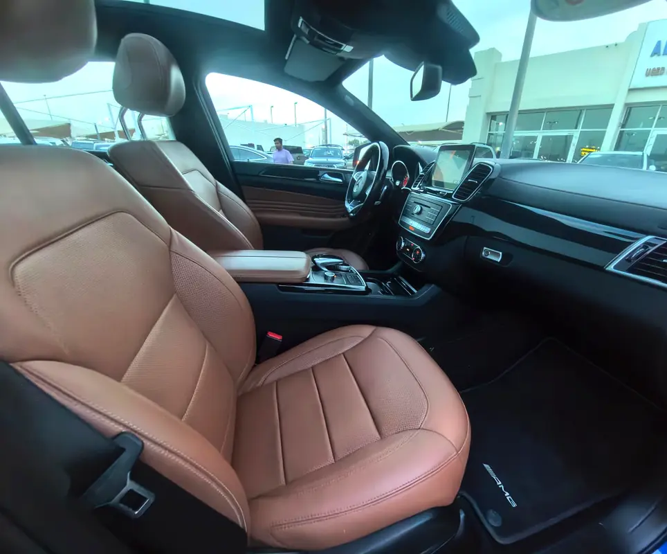 MERCEDES GLE-Class GLE 43 AMG 2018 - photo 9 - Import Émirats | International Cars