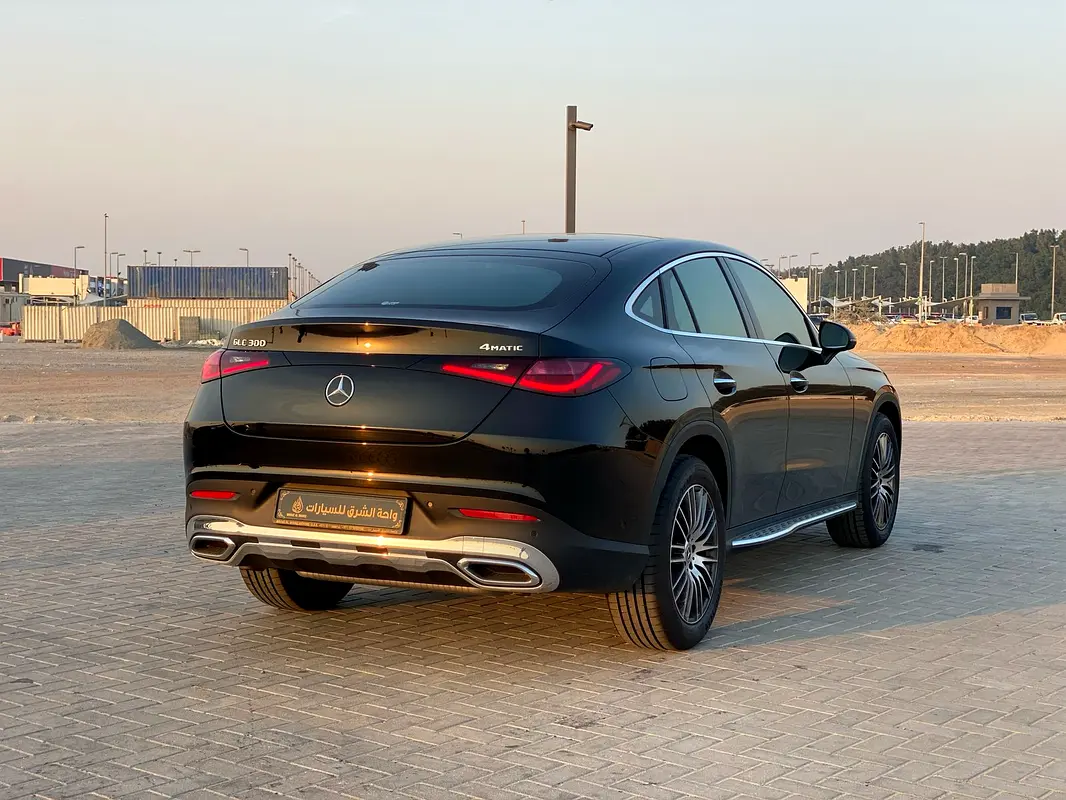 MERCEDES GLC Coupe GLC 300 2025 - photo 3 - Import Émirats | International Cars