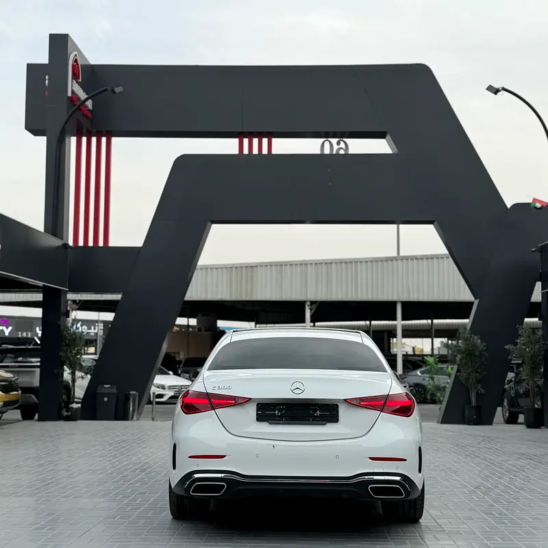 MERCEDES C-Class C 300 AMG 2022 - photo 7 - Import Émirats | International Cars