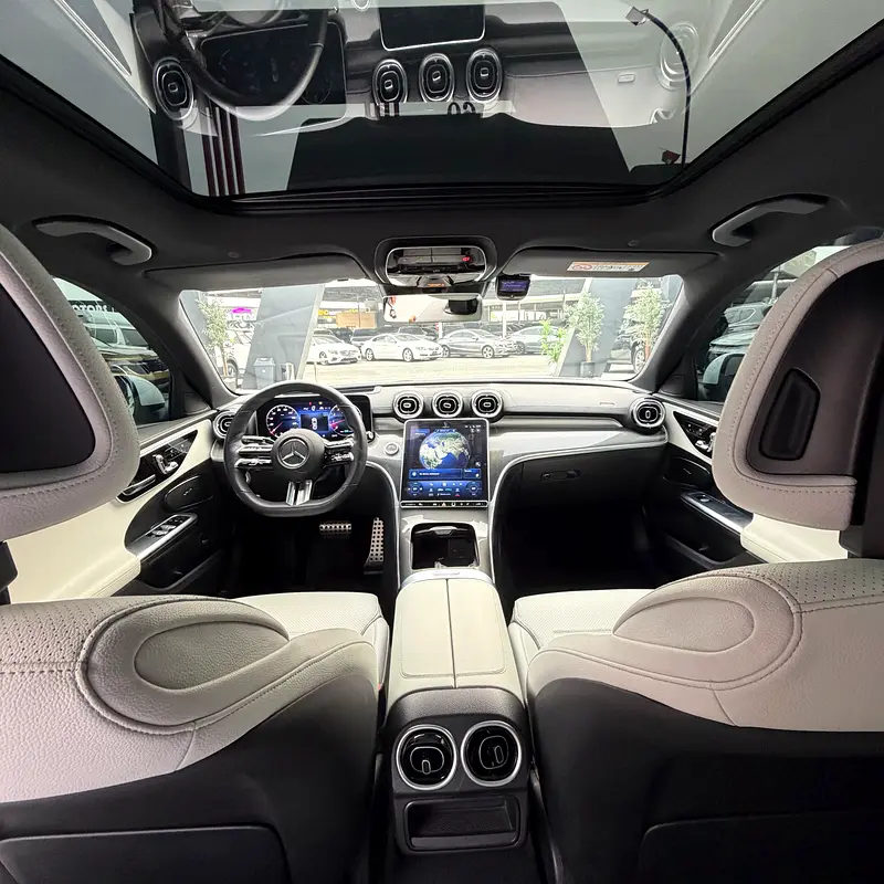 MERCEDES C-Class C 300 AMG 2022 - photo 9 - Import Émirats | International Cars