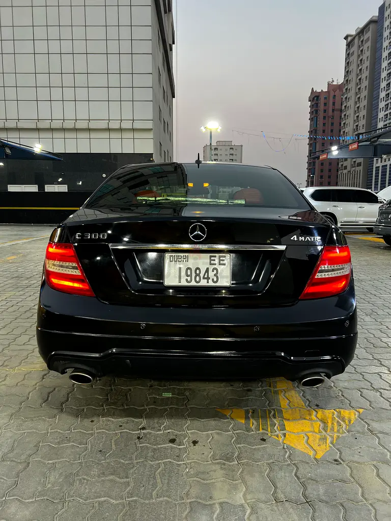 MERCEDES C-Class C300 4Matic 2013 - photo 7 - Import Émirats | International Cars