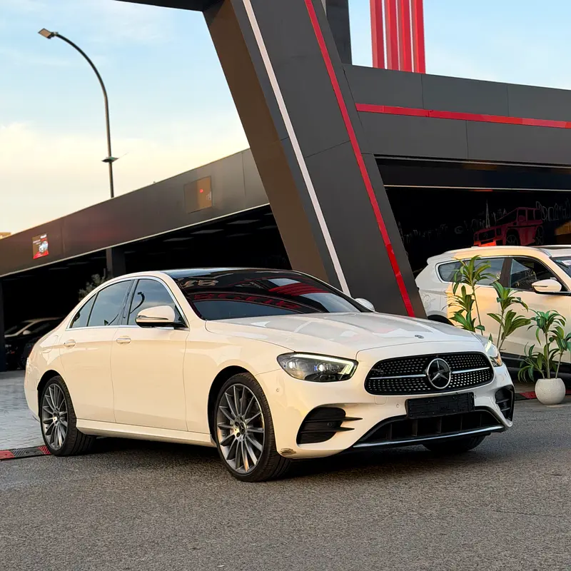 MERCEDES E-Class E 350 2021 - photo 3 - Import Émirats | International Cars