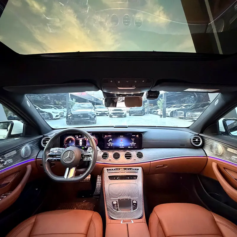 MERCEDES E-Class E 350 2021 - photo 8 - Import Émirats | International Cars