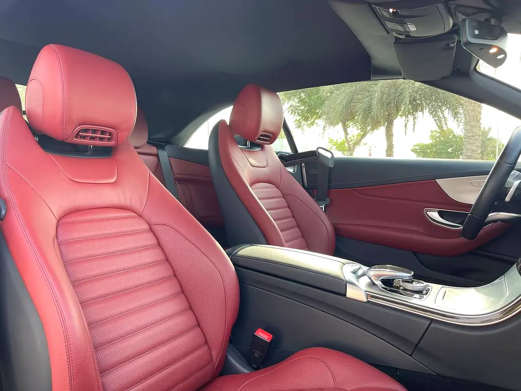 MERCEDES C-Class C200 2023 - photo 10 - Import Émirats | International Cars