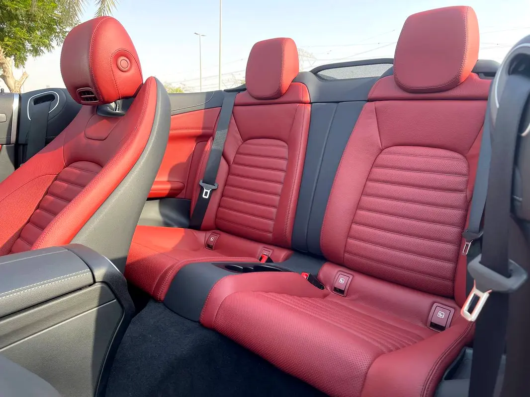 MERCEDES C-Class C200 2023 - photo 11 - Import Émirats | International Cars