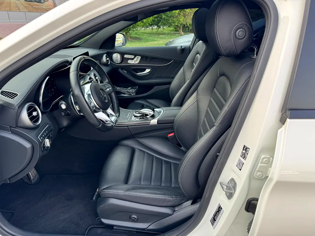 MERCEDES C-Class C43 AMG 2019 - photo 9 - Import Émirats | International Cars