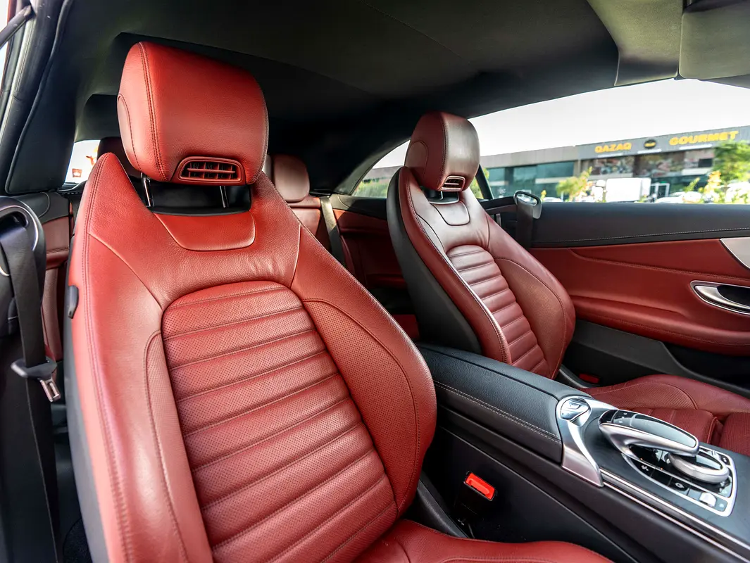 MERCEDES C-Class C200 2023 - photo 11 - Import Émirats | International Cars