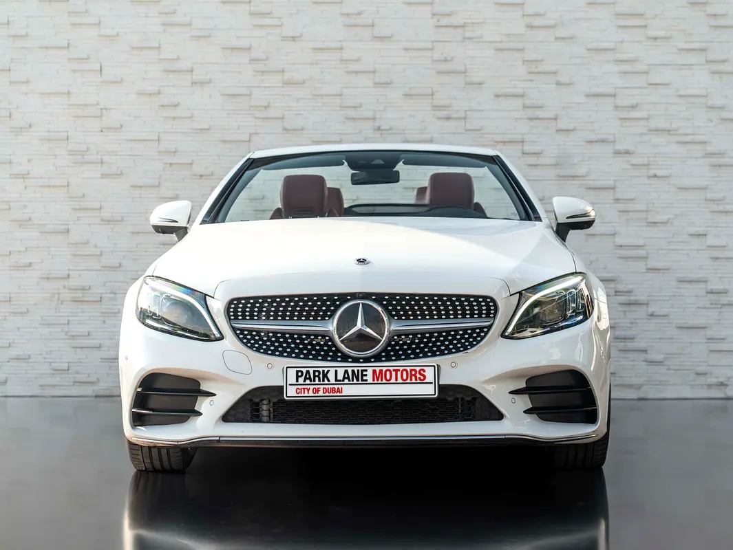 MERCEDES C-Class C200 2023 - photo 3 - Import Émirats | International Cars