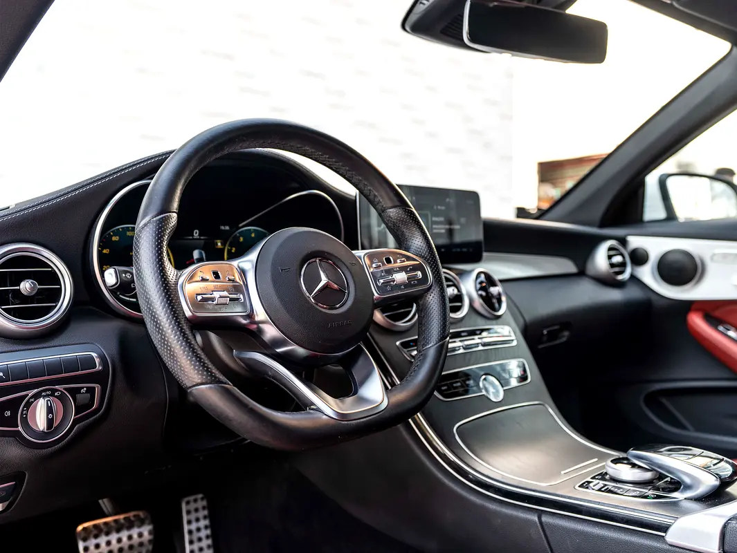 MERCEDES C-Class C200 2023 - photo 9 - Import Émirats | International Cars