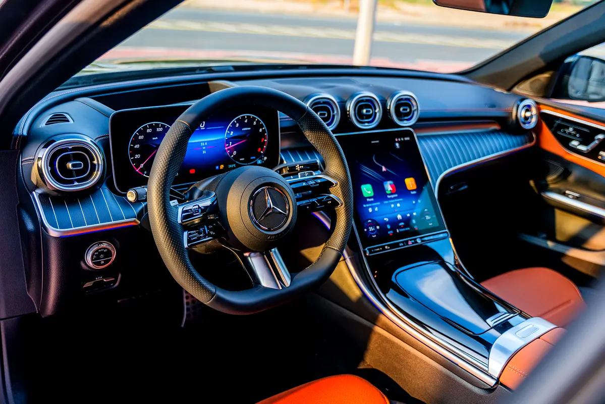 MERCEDES C-Class C200 2026 - photo 11 - Import Émirats | International Cars