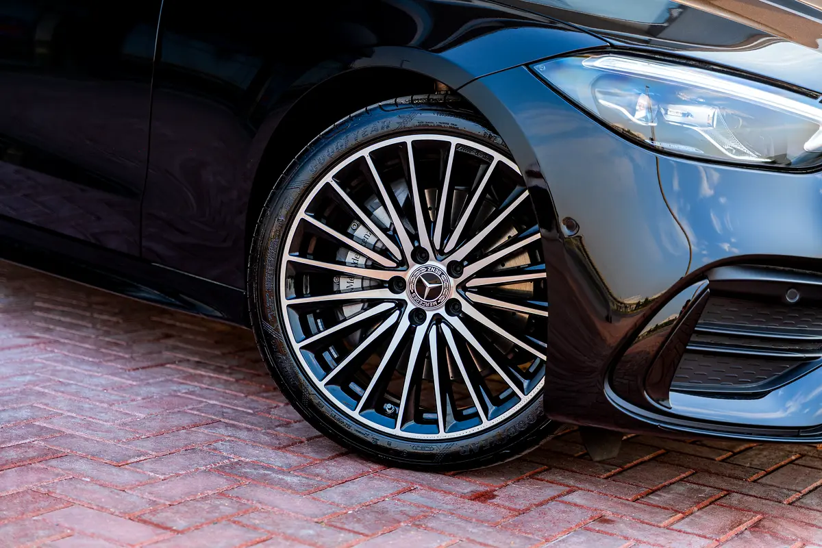 MERCEDES C-Class C200 2026 - photo 5 - Import Émirats | International Cars