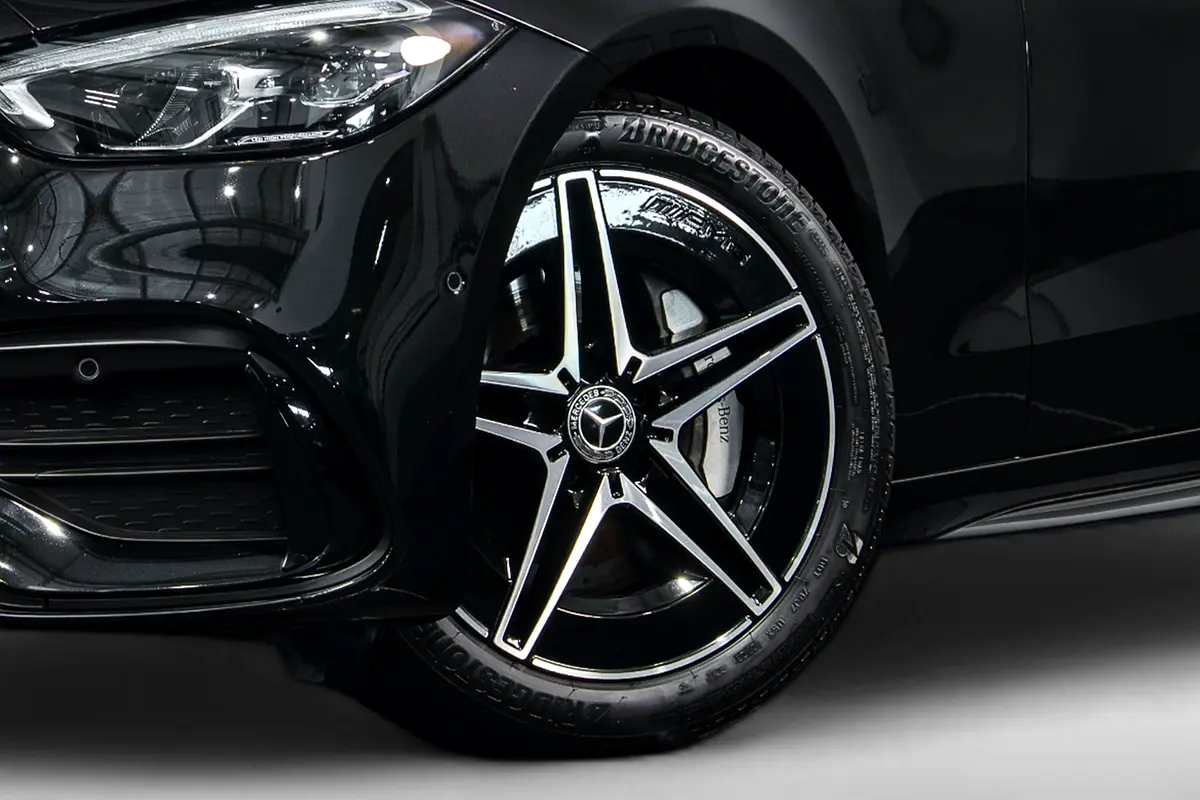 MERCEDES C-Class C200 2024 - photo 9 - Import Émirats | International Cars