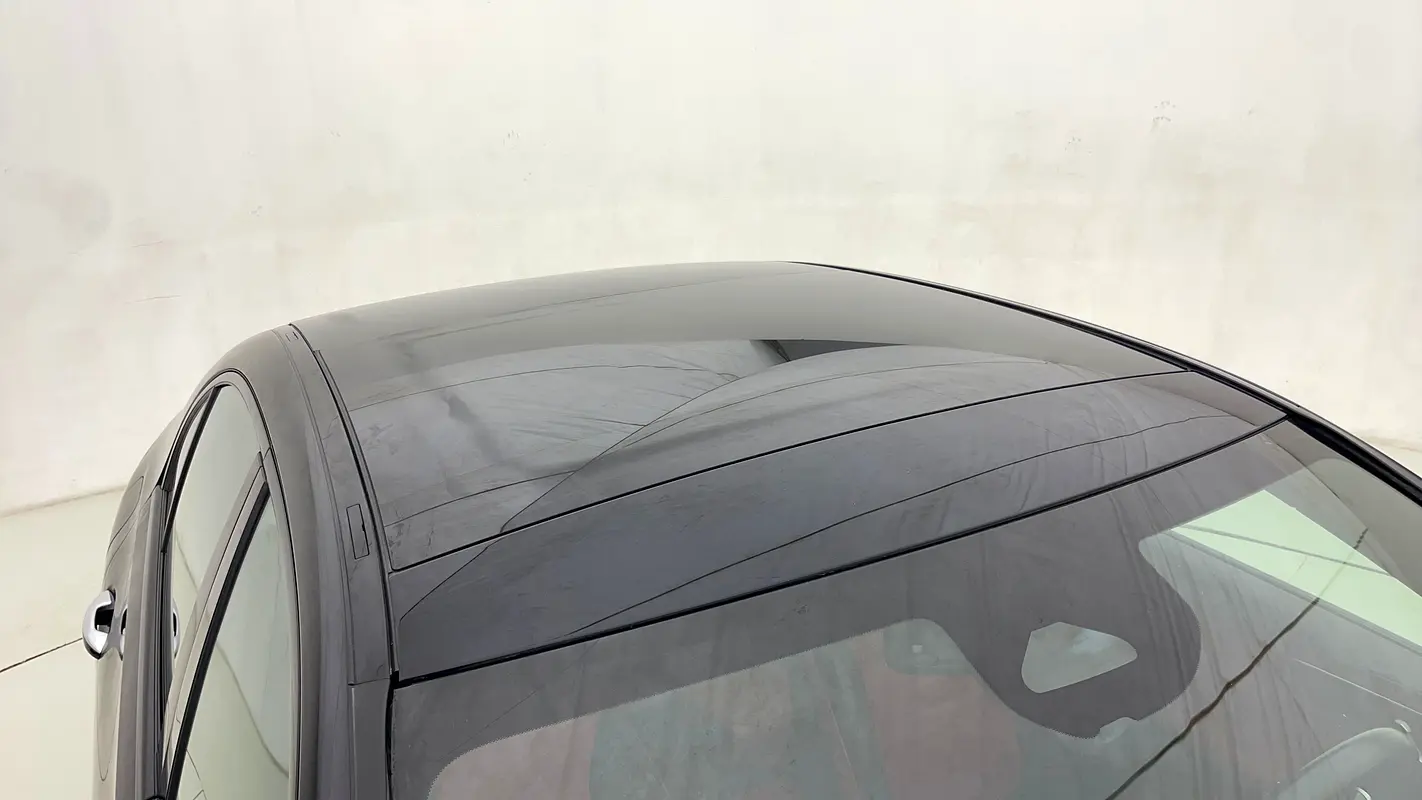 MERCEDES C-Class C200 2024 - photo 12 - Import Émirats | International Cars