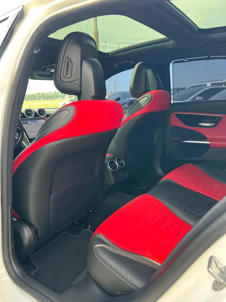 MERCEDES C-Class C200 2023 - photo 8 - Import Émirats | International Cars