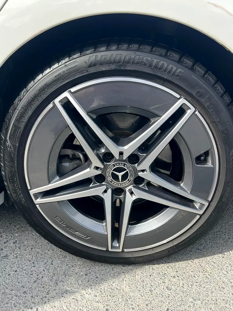 MERCEDES C-Class C200 2023 - photo 9 - Import Émirats | International Cars