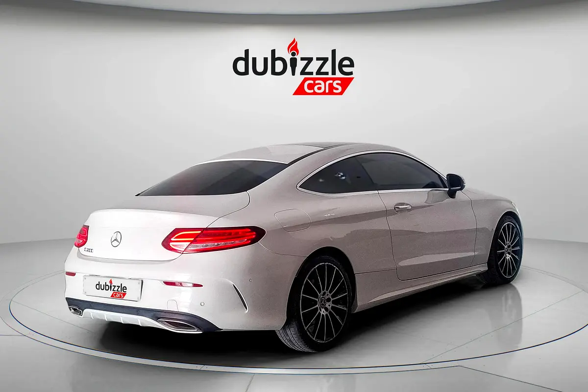 MERCEDES C-Class C200 Coupe 2017 - photo 6 - Import Émirats | International Cars