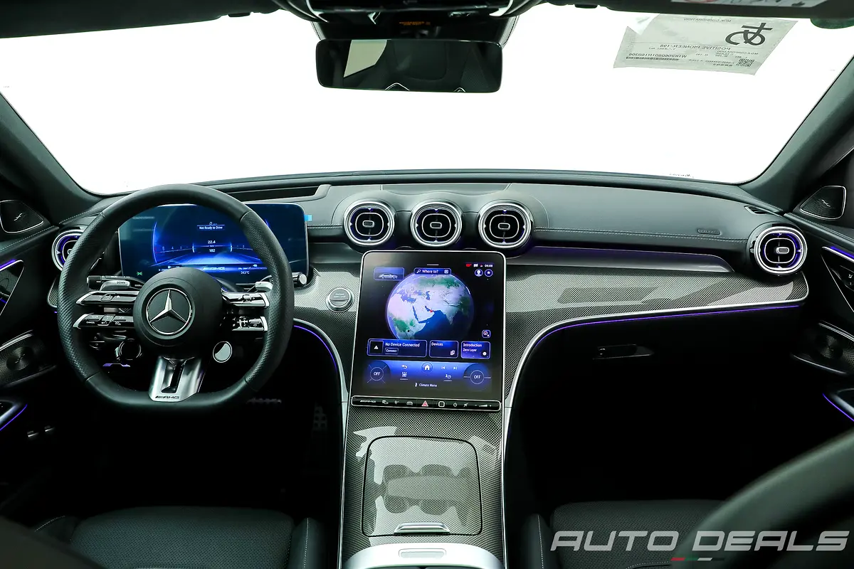MERCEDES C-Class C63 S AMG E-Performance 2024 - photo 12 - Import Émirats | International Cars