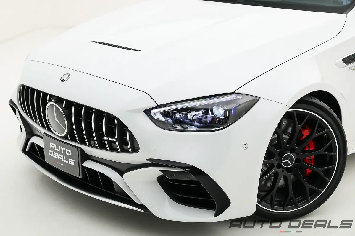 MERCEDES C-Class C63 S AMG E-Performance 2024 - photo 7 - Import Émirats | International Cars
