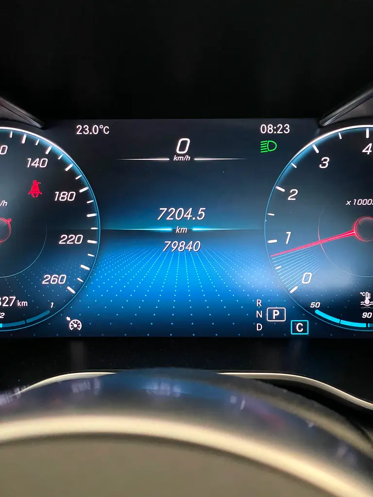 MERCEDES C-Class C200 2021 - photo 12 - Import Émirats | International Cars