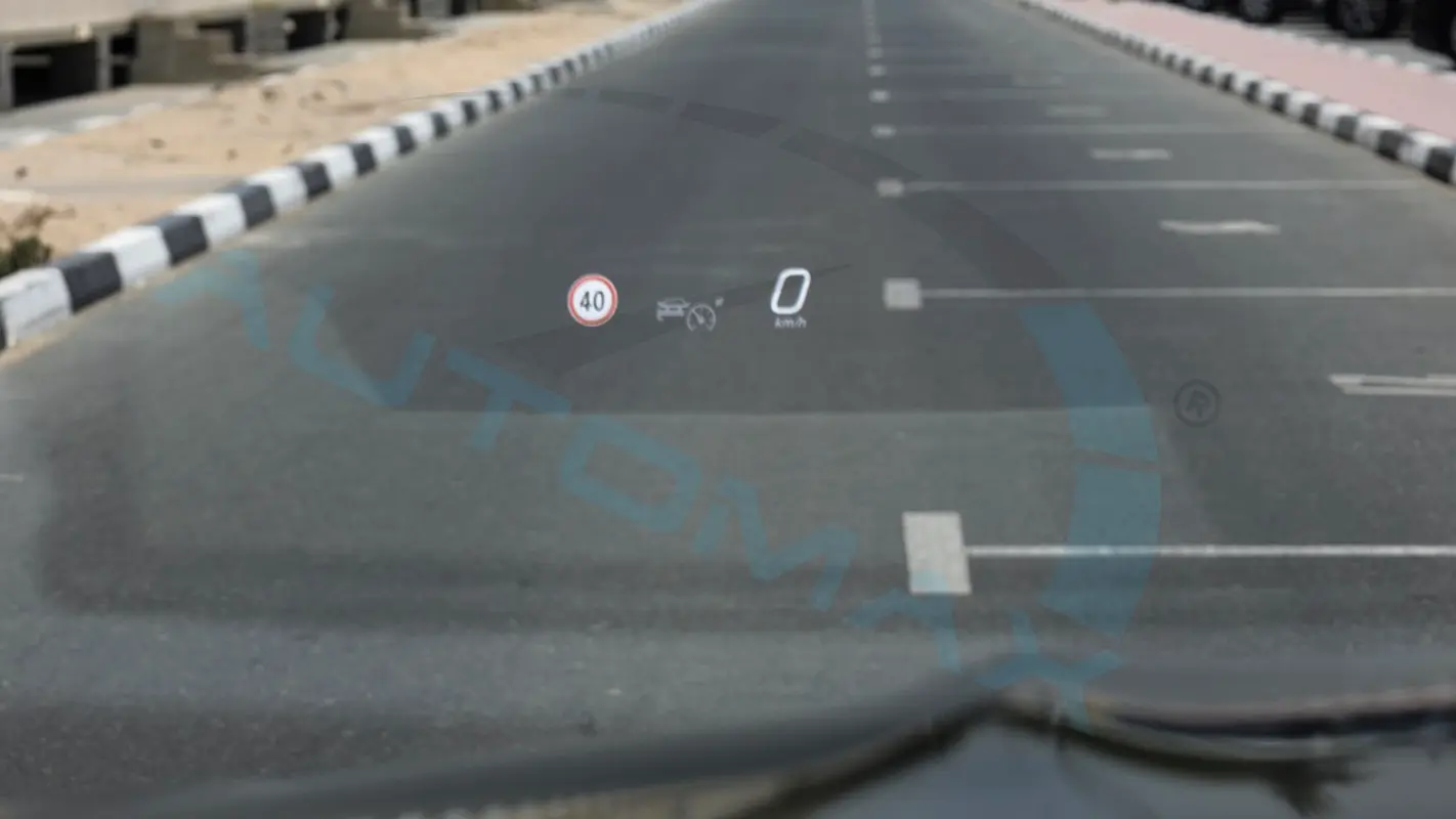 MERCEDES C-Class C200 2026 - photo 11 - Import Émirats | International Cars