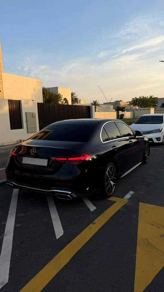 MERCEDES C-Class C200 2022 - photo 4 - Import Émirats | International Cars