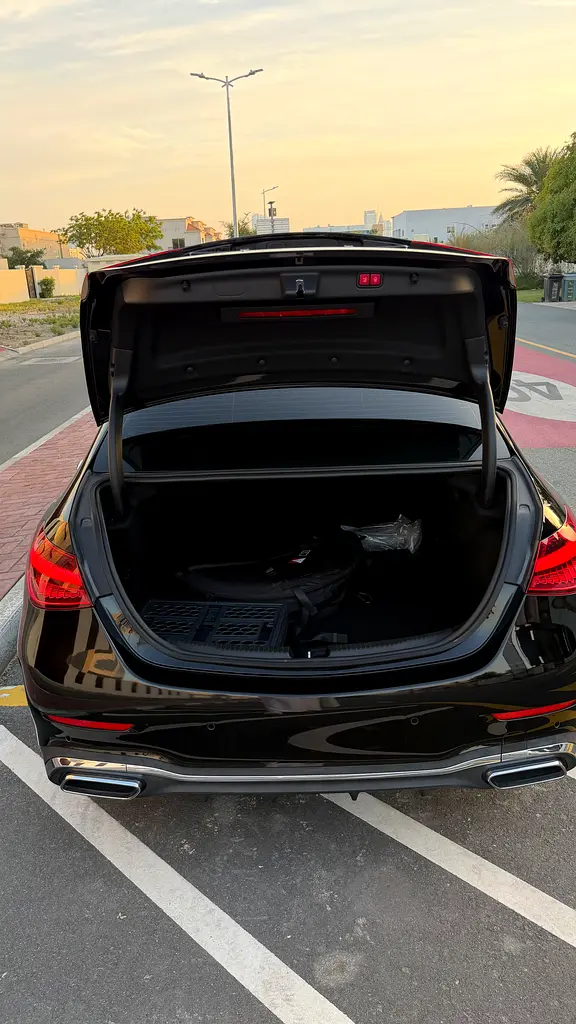 MERCEDES C-Class C200 2022 - photo 6 - Import Émirats | International Cars