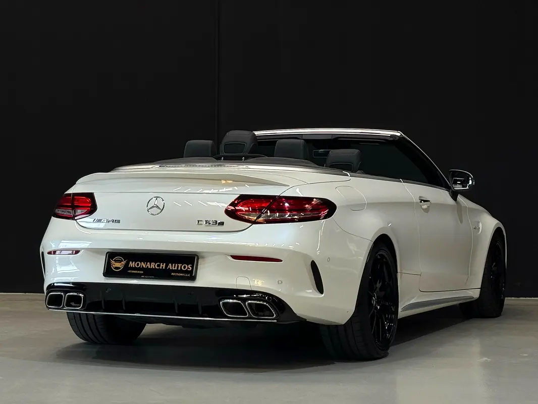 MERCEDES C-Class C63 S AMG 2021 - photo 5 - Import Émirats | International Cars